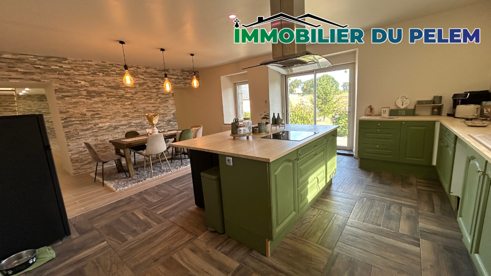 Vente Maison Longère bretonne avec gîte et dépendances Kerien