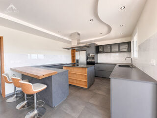  Maison à vendre 6 pièces 200 m²
