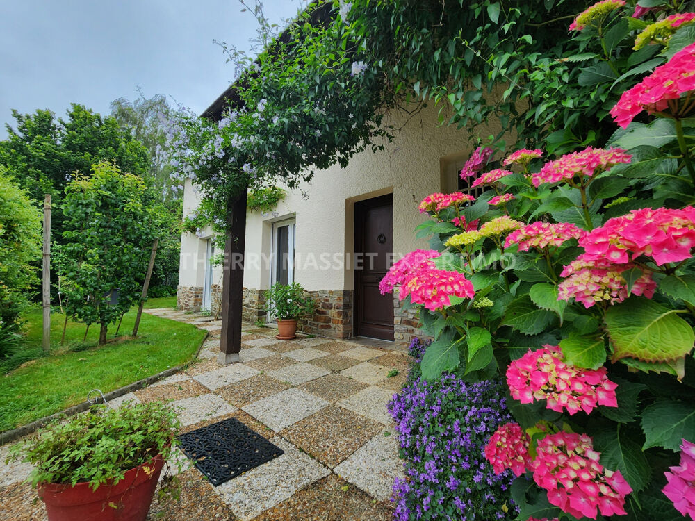Maison familiale de 6 pièces 160 m2 entourée de verdure