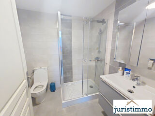  Propriété/château à vendre 10 pièces 202 m²