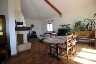  Maison à vendre 10 pièces 239 m²