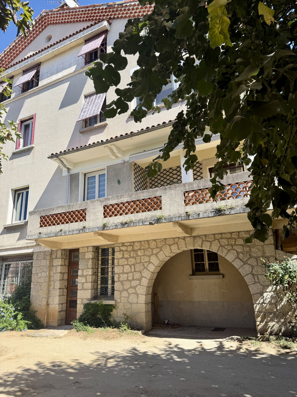 Vente Appartement AUBENAS   APPARTEMENT DE CARACTÈRE 115 m2   TERRASSE & BALCON 28 m2   GARAGE 35 m2 Aubenas