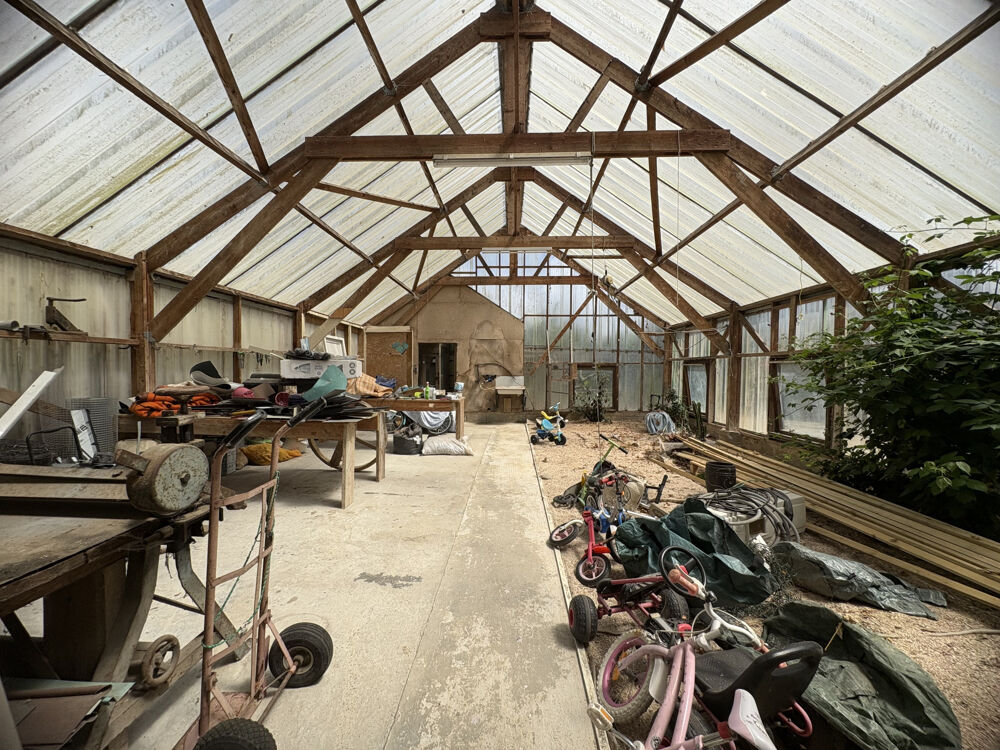 � vendre  Propri�t�/ch�teau Lanarvily (29260)