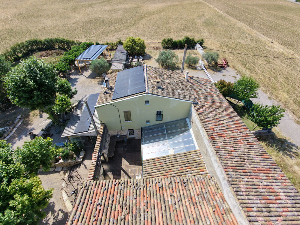 Vente Maison proche MANOSQUE(04)grand  MAS NAPOLEONIEN 240m2 au calme à  aménager de m2 avec T2 terrain  3998 m2 Villeneuve