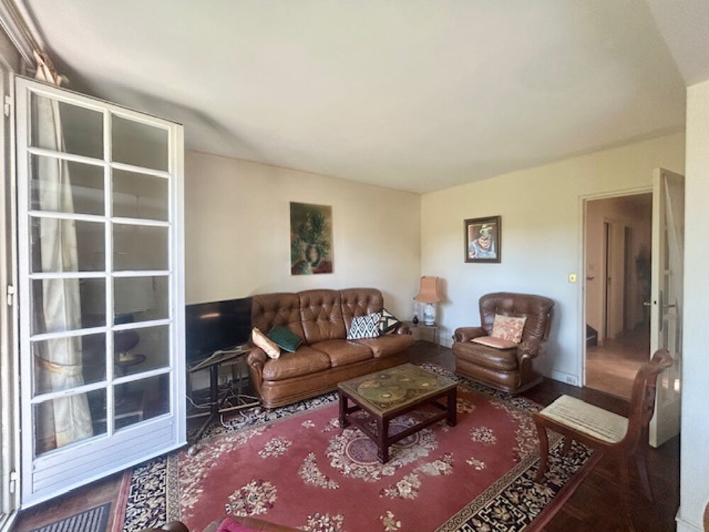 Vente Maison BREUILLET - PORT SUD - MAISON FAMILIALE F6 - 120 M2 - JARDIN ET LAC Breuillet