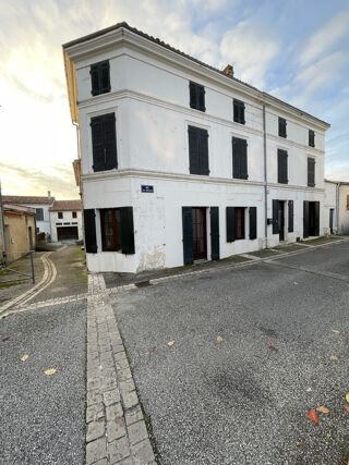  Maison � vendre 7 pi�ces 180 m�