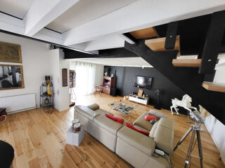  Maison � vendre 8 pi�ces 263 m�