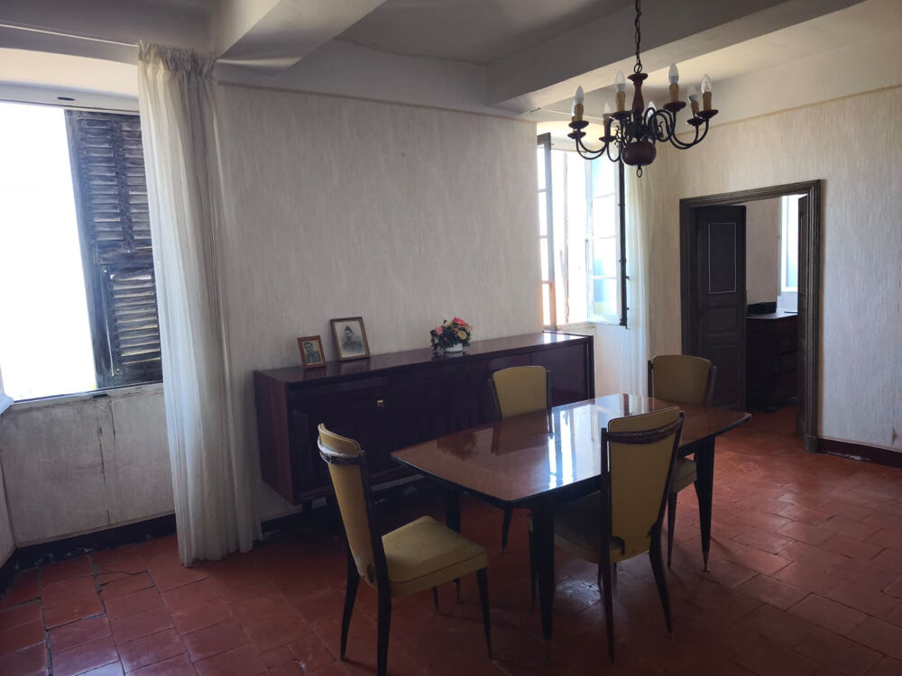Vente Appartement Appartement 1er étage T5 - 2 caves - 1 grenier - Cervione Cervione