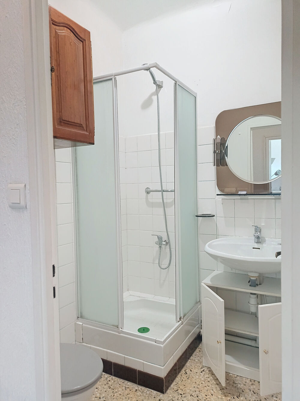 Location Appartement A LOUER APPARTEMENT MEUBLE RESIDENCE SECURISEE SUR PIERRELATTE Pierrelatte