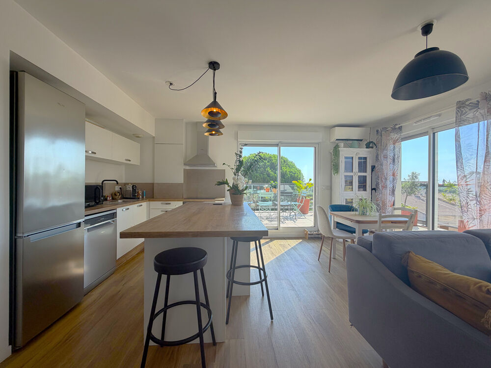 vente Appartement - 3 pièce(s) - 72 m² Saint-Laurent-du-Var (06700)