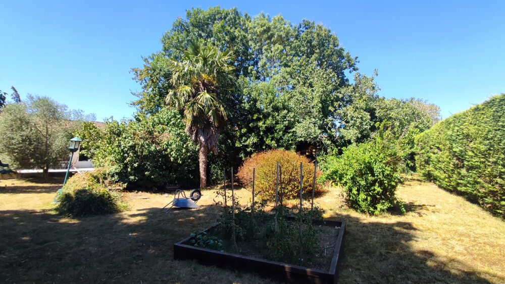Maison 3 chb. avec jardin arboré, PAC et terrasse
