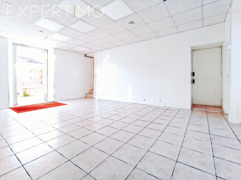 Local d'activit&eacute; de 66 m2 sur le principal axe passant de Longjumeau proche de la gare, RN20 et A10 169000 91160 Longjumeau