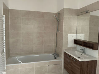  Appartement � vendre 3 pi�ces 65 m�