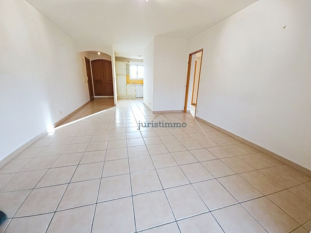 APPARTEMENT T3 AVEC TERRASSE DANS RESIDENCE SECURISEE AU PREMIER ETAGE