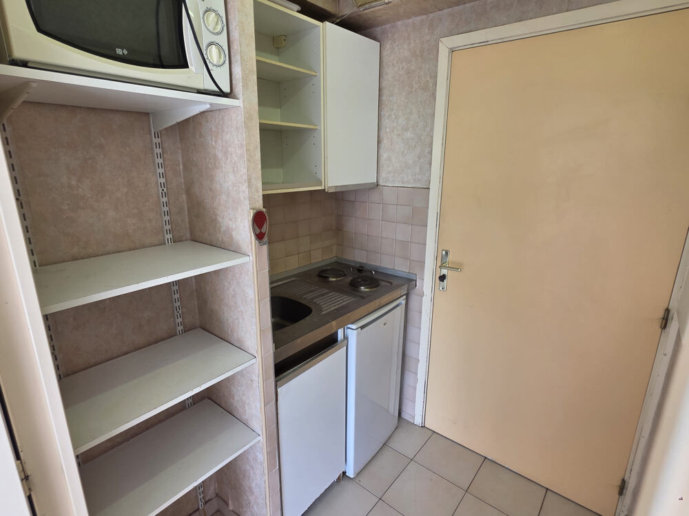 Vente Appartement 135 000 € - OPPORTUNITÉ RARE À NICE   QUARTIER LIBÉRATION Nice
