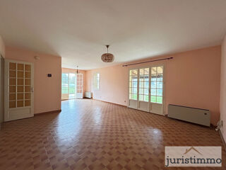  Propriété/château à vendre 8 pièces 247 m²