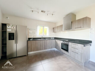  Maison  vendre 5 pices 146 m