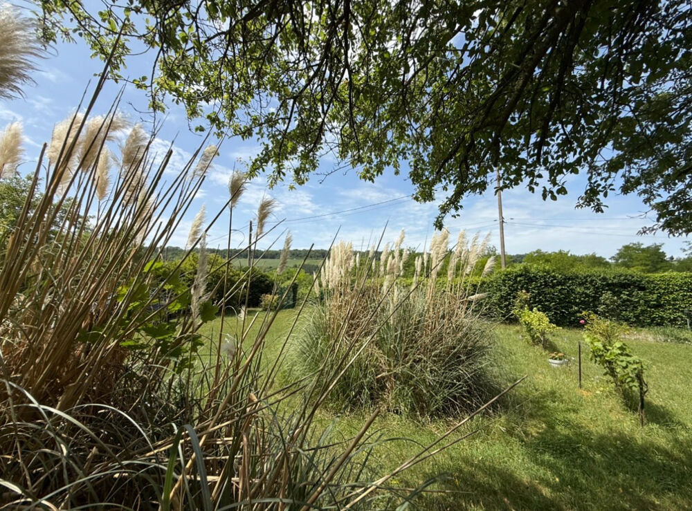 Maison de plain-pied, cadre naturel, calme, Rare, proche gare, isolation par l'extérieur.