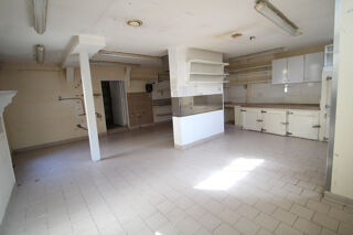  Immeuble � vendre 321 m�