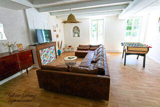  Maison à vendre 8 pièces 221 m²