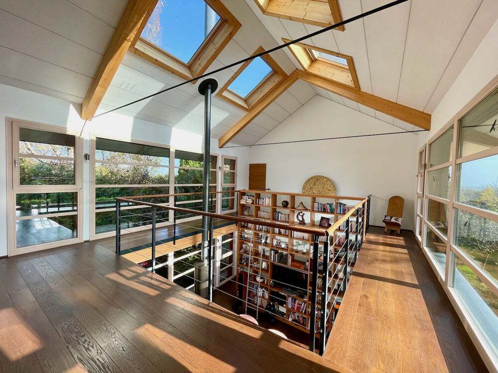 à vendre  Propriété/château Divonne-les-Bains (01220)