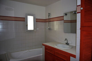  Maison à louer 4 pièces 102 m²