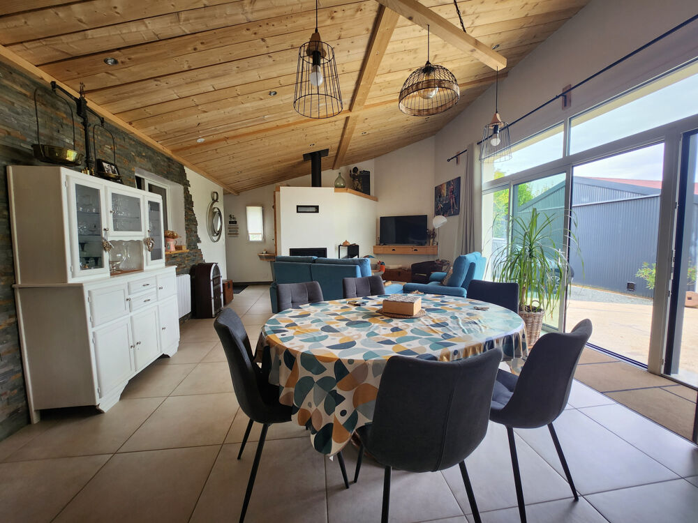 Vente Maison Maison avec 3 chambres dont une parentale, grande dépendance de 89m2 et spa intérieur. St aubin la plaine