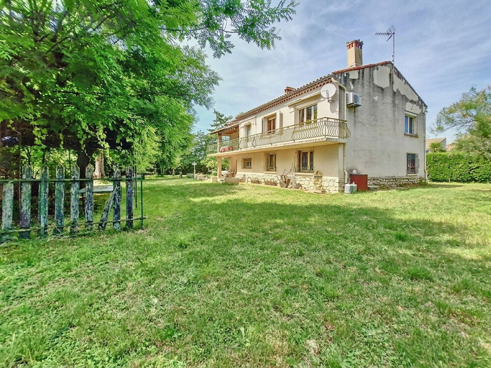 Vente Maison VILLEVIEILLE   UNE MAISON AUX MULTIPLES POSSIBILITÉS, AU CŒUR D'UN ÉCRIN DE VERDURE Villevieille