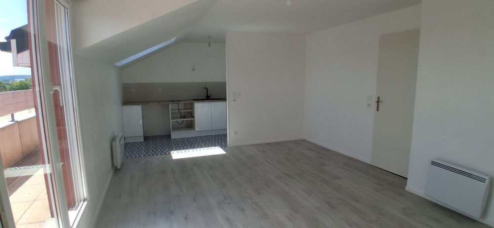 À LOUER APPARTEMENT 2 PIÈCES 48 M2 AVEC BALCON ET PARKING