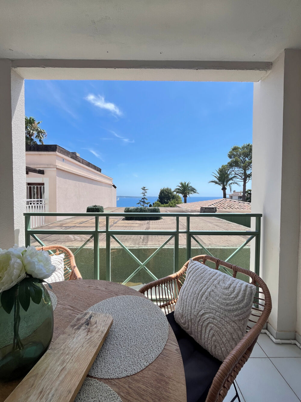 APPARTEMENT AVEC VUE MER