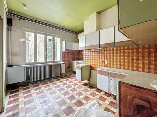  Maison � vendre 15 + pi�ces 190 m�