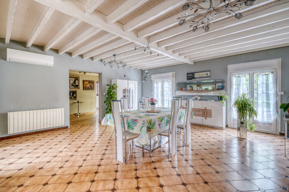 Maison 5 pièces en R+1 de 136m2 habitables sur parcelle de 436m2
