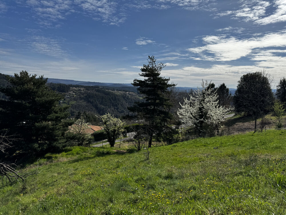 Vente Terrain Beau Terrain secteur Prisé avec Vue et Eau Vals les bains
