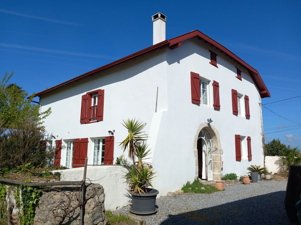Vente Propriété/Château Immobilier de prestige : propriété à vendre à Urt Urt