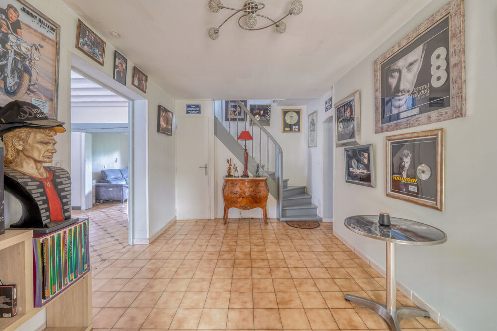 Vente Maison Maison 5 pièces de 136m2 sur parcelle de 436m2 Izon