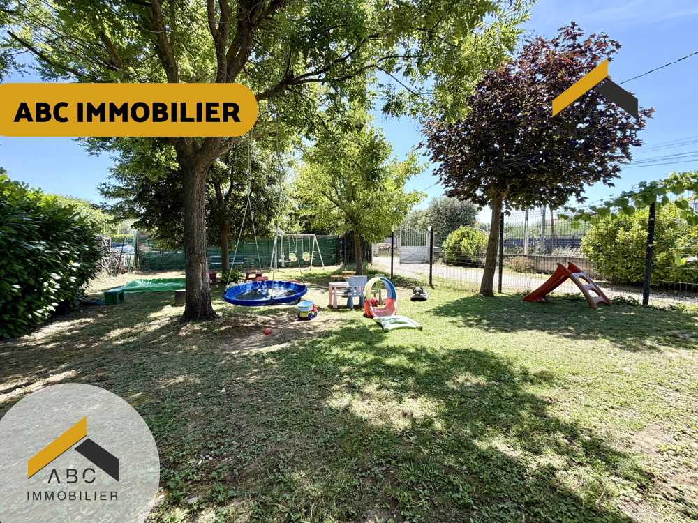Vente Maison Maison 95M2 3 chambres avec jardin et garage. Serignan du comtat