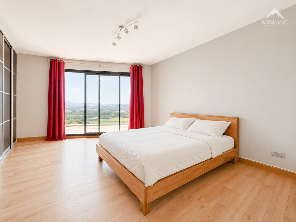 à vendre  Maison Challex (01630)