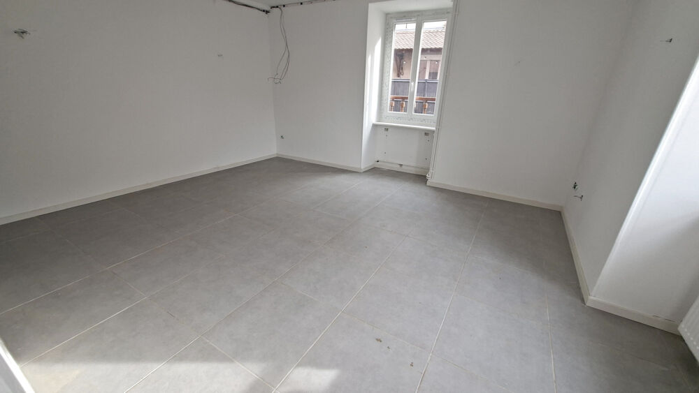 Appartement T4 en duplex + extérieur + parking