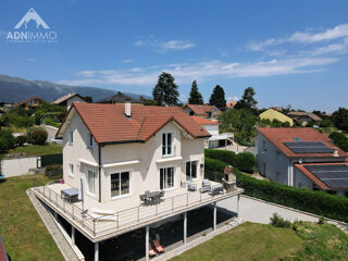  Maison  vendre 6 pices 200 m