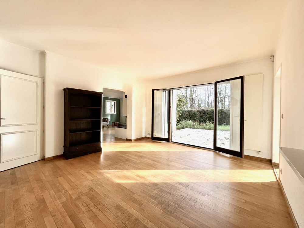  vendre  Maison Divonne-les-Bains (01220)