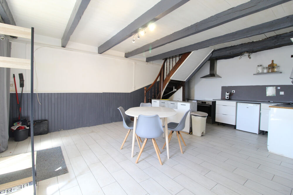 Vente Maison Maison de village avec terrain constructible, calme, terrasse et beau potentiel Barre