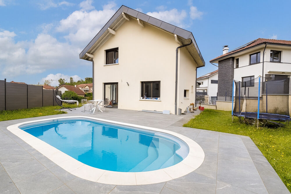  vendre  Maison Chevry (01170)