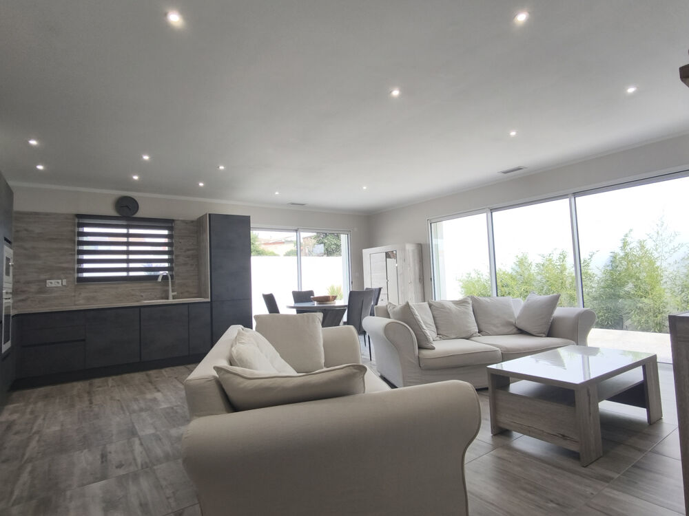Villa T3 de plain pied de 85m2 avec piscine de 2026