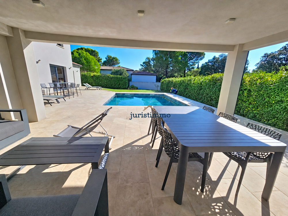 à vendre  Maison Uchaux (84100)