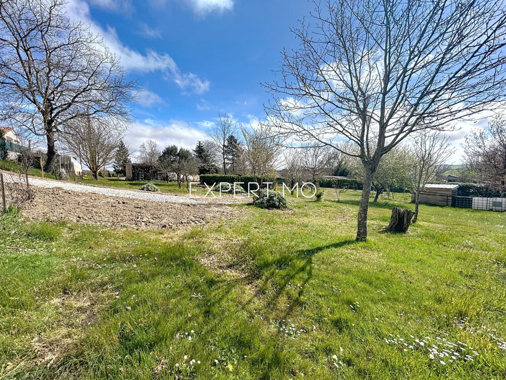 Vente Terrain Terrain constructible viabilisé de 1093m2 à Saint-Léon. St leon