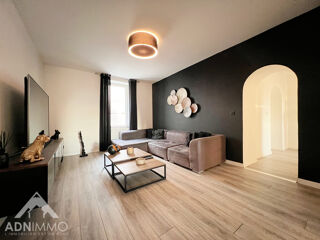  Maison  vendre 8 pices 290 m