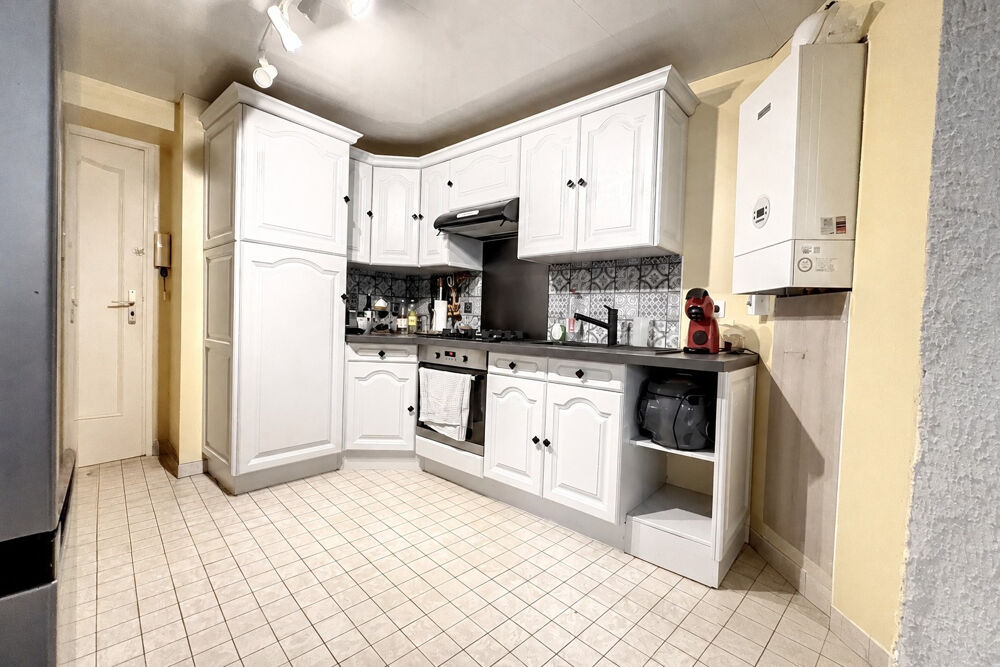 Maison de ville Annoeullin, 140 m2 habitable, avec jardin, 2 logements, 2 garages, fort potentiel...