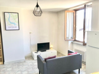 Location Appartement À louer   Appartement meublé 31 m2   Saint-Vallier St vallier