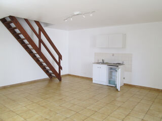  Immeuble à vendre 132 m² Surgeres