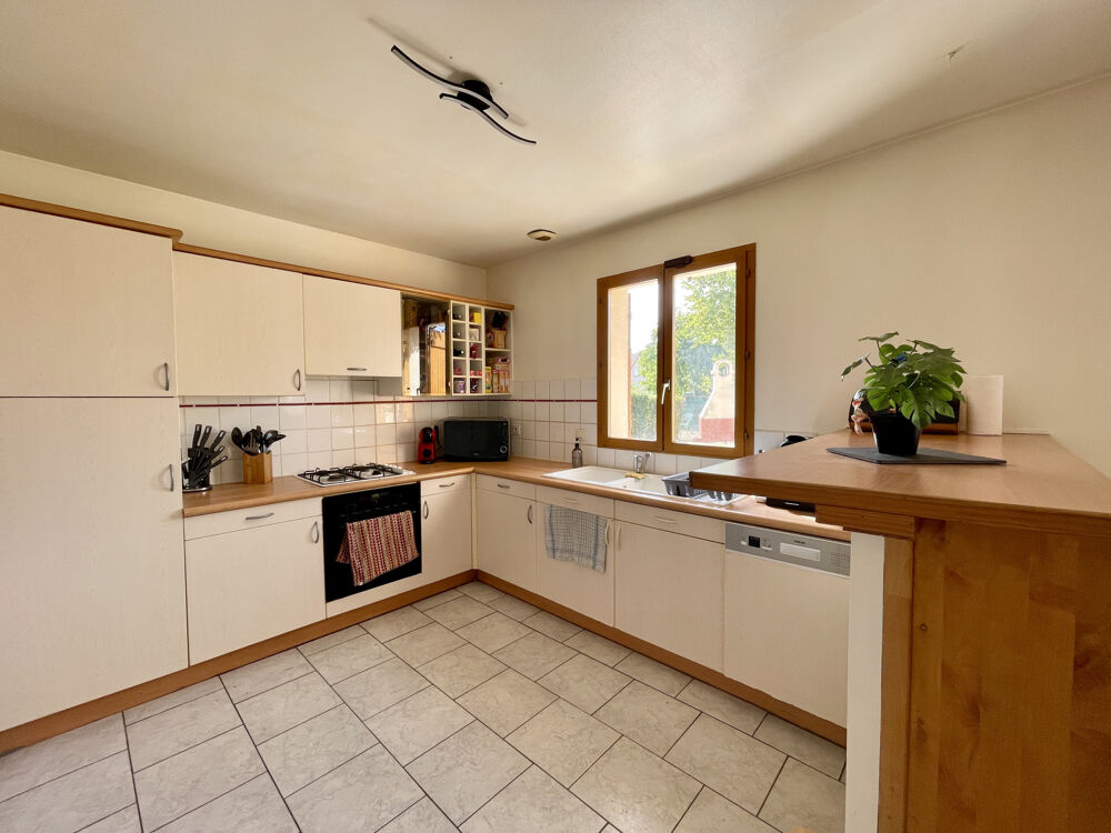 Vente Maison Maison familiale 5 chambres, 980 m2 de jardin. Perthes